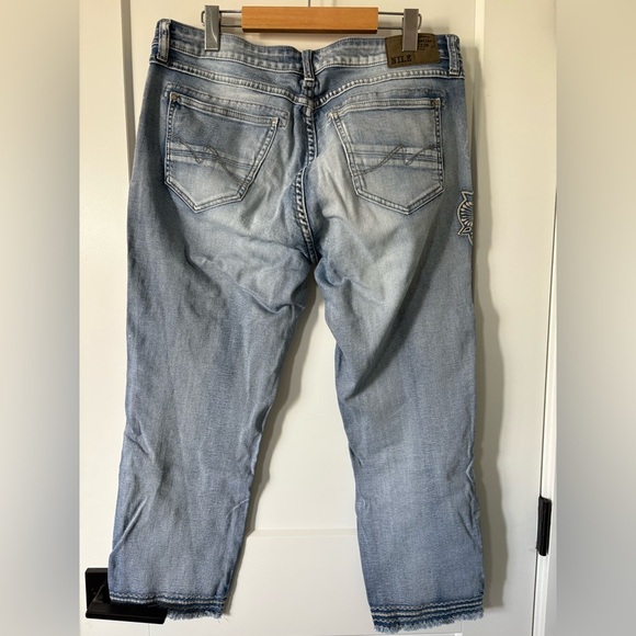 Women’s Light Blue Embroidered Jeans - Picture 3 of 6